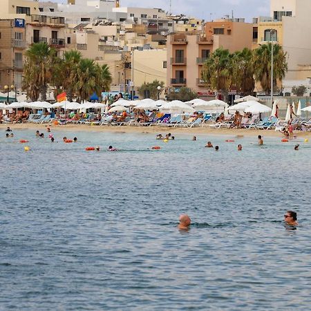 Gem Beachfront Apt With Amazing Bay And Sea Views Birżebbuġa エクステリア 写真