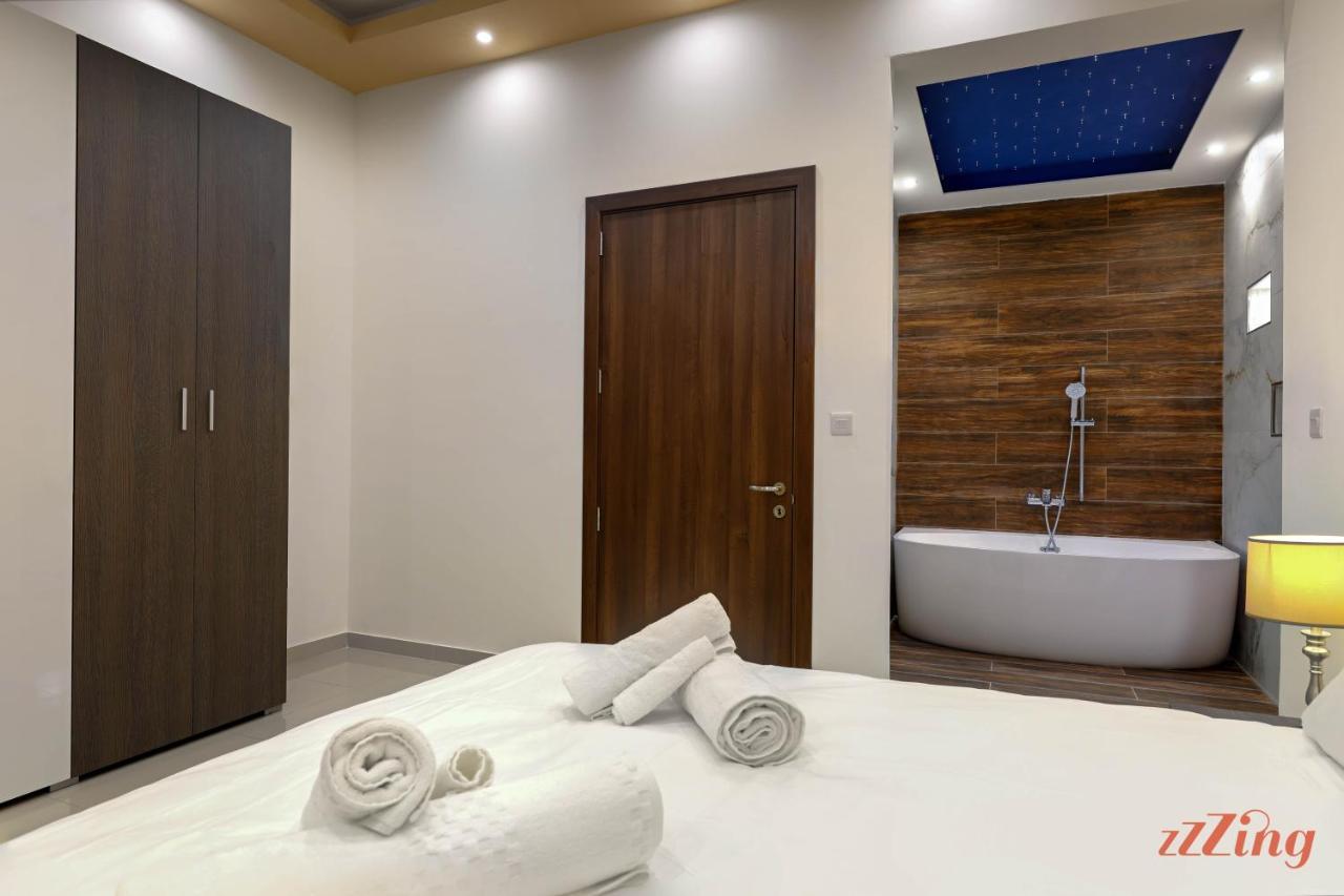 Gem Beachfront Apt With Amazing Bay And Sea Views Birżebbuġa エクステリア 写真