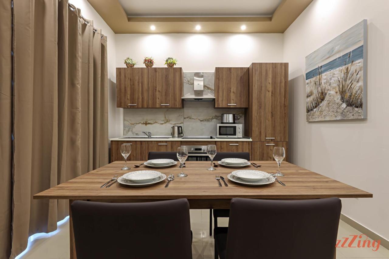 Gem Beachfront Apt With Amazing Bay And Sea Views Birżebbuġa エクステリア 写真