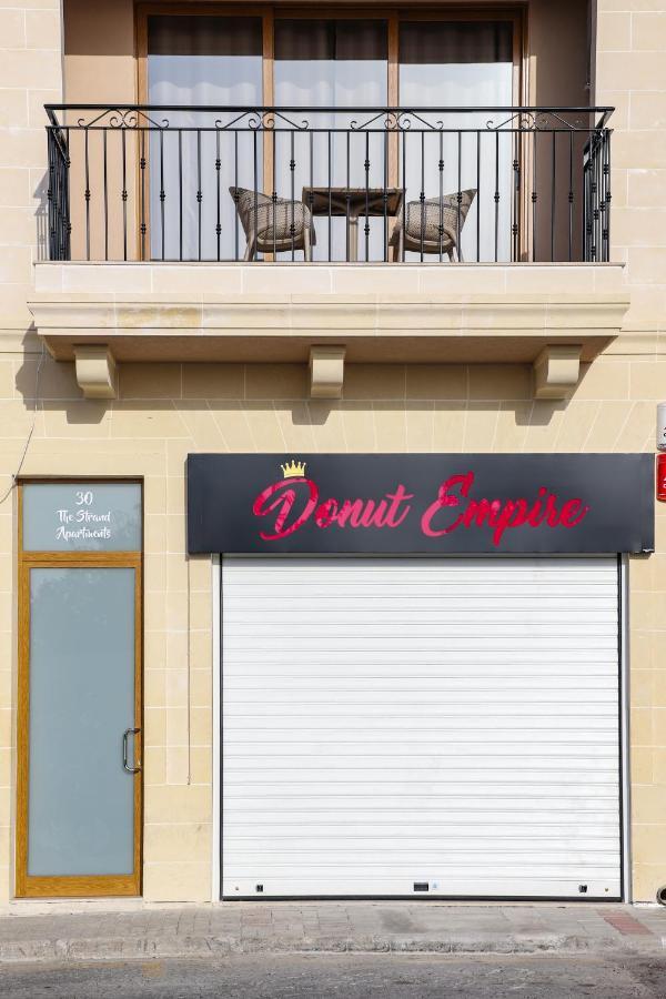Gem Beachfront Apt With Amazing Bay And Sea Views Birżebbuġa エクステリア 写真