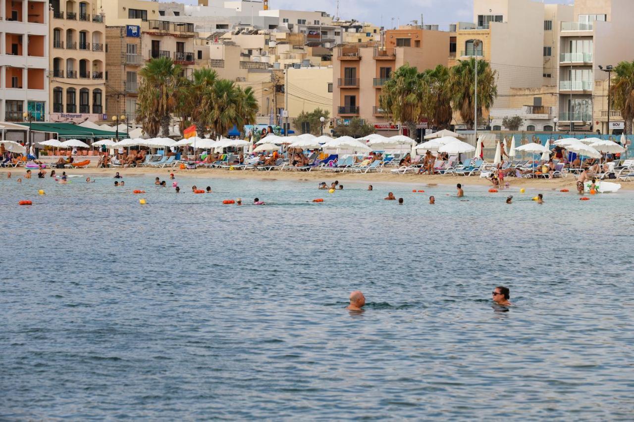Gem Beachfront Apt With Amazing Bay And Sea Views Birżebbuġa エクステリア 写真